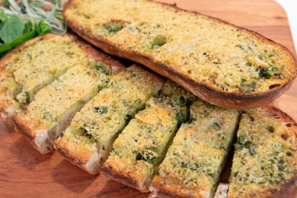 Herb Pesto Garlic Bread